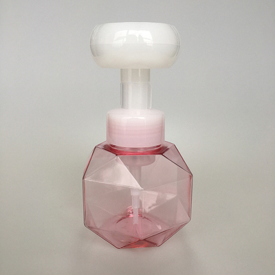 Garrafa de 50 ml de espuma branca com logotipo impresso para a superfície da mão