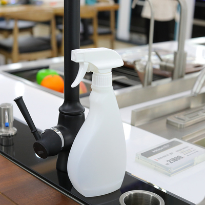 Botelha de pulverização de gatilho de plástico transparente com embalagem cosmética estampada em tela Padrão 10000pcs