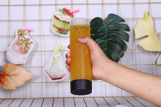 Garrafas de bebidas reutilizáveis e elegantes à prova de vazamento, quadradas e redondas, com parafuso de plástico moderno com tampa para uso fácil