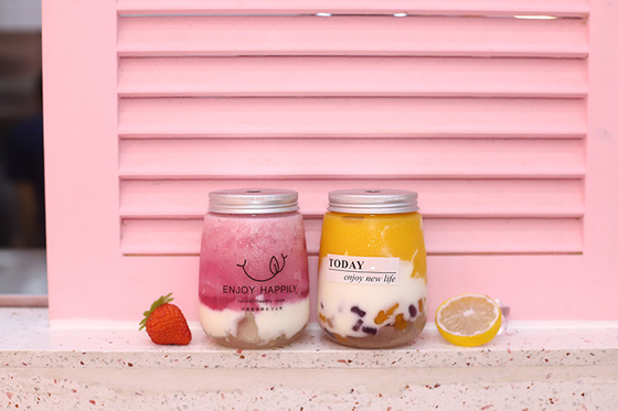 Garrafas de suco de leite e chá de plástico colorido à prova de vazamento