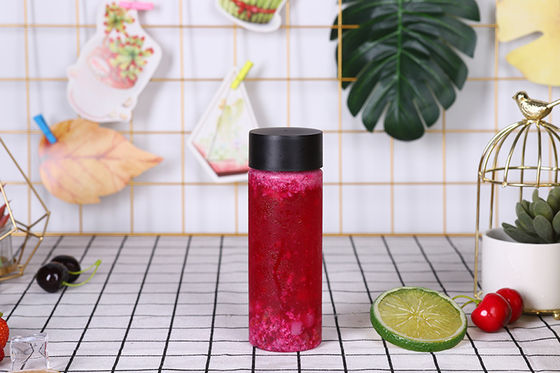 Sirva Bubble Tea Eficientemente em Jarras Transparentes de Tamanho Médio com Tampa de Rosca