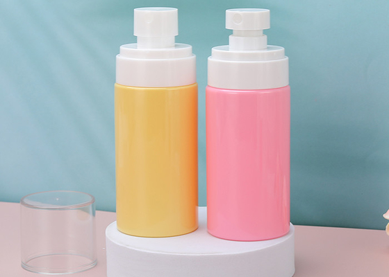 Os PP tampam a garrafa plástica 50ml 100ml do pulverizador do ANIMAL DE ESTIMAÇÃO vazio do perfume