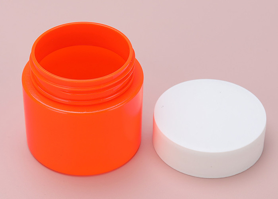 Os produtos de beleza escapam a prova em volta do recipiente plástico da boca larga plástica do frasco 120ml