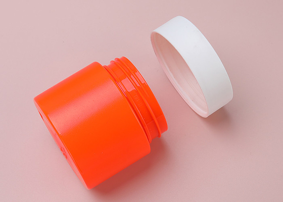 Os produtos de beleza escapam a prova em volta do recipiente plástico da boca larga plástica do frasco 120ml