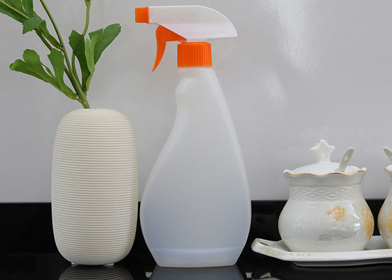 Garrafa plástica 500ml do pulverizador de um disparador de 16 onças para soluções de limpeza