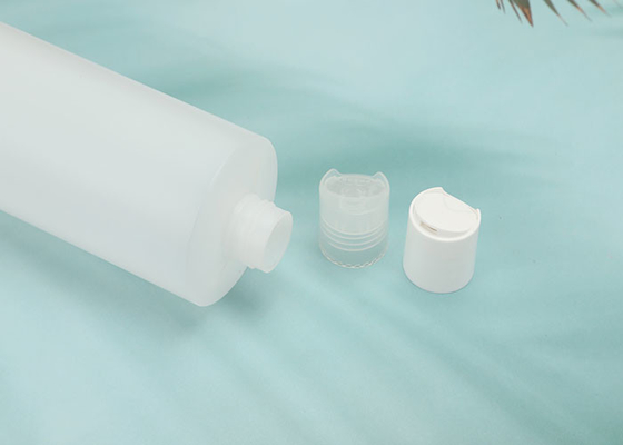 Garrafas recarregávéis plásticas dos PP com branco claro do tampão do disco da imprensa