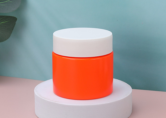 Os produtos de beleza escapam a prova em volta do recipiente plástico da boca larga plástica do frasco 120ml